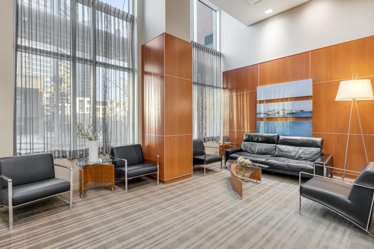 Globalstay Bmo Centre And Downtown Apartments YYC Esterno foto