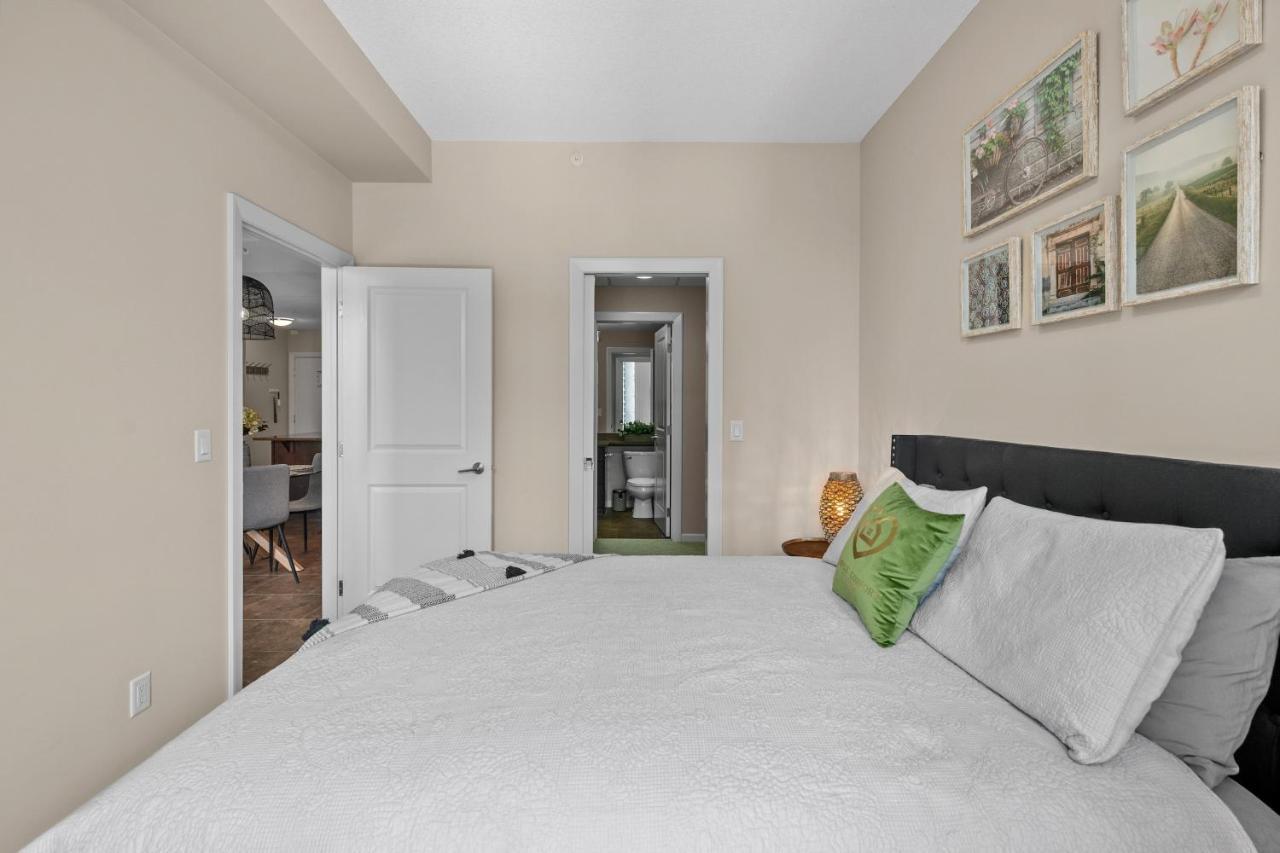 Globalstay Bmo Centre And Downtown Apartments YYC Esterno foto